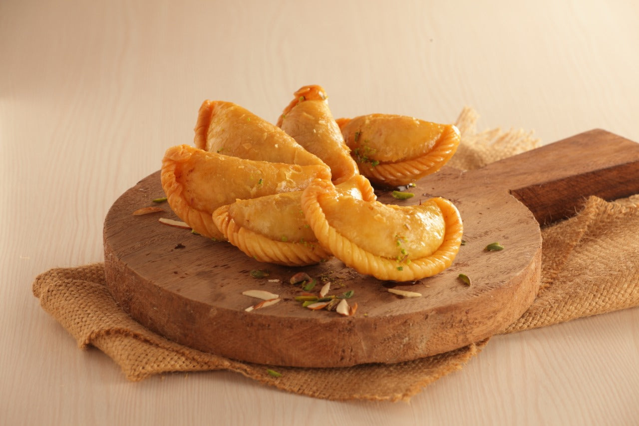 KESAR GUJIYA
